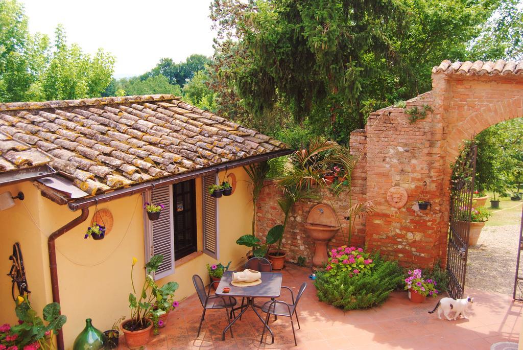 Il Colombaio, Siena -Appartamenti E Camere- Isola d'Arbia Exterior foto